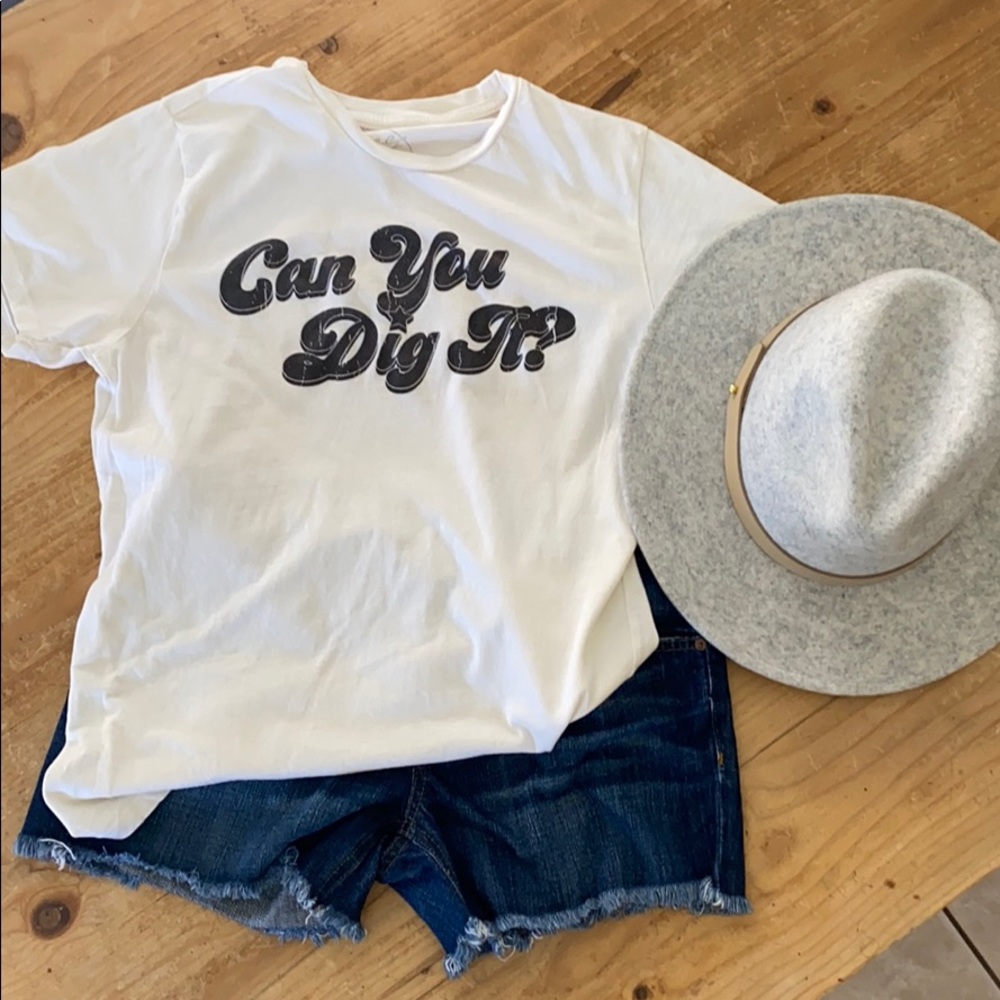 “ Can You Dig It” Graphic Tee